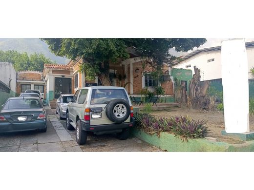 Luxury home in Nueva Caracas, Distrito Capital
