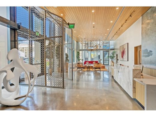 Apartment / Etagenwohnung in Miami, Miami-Dade County