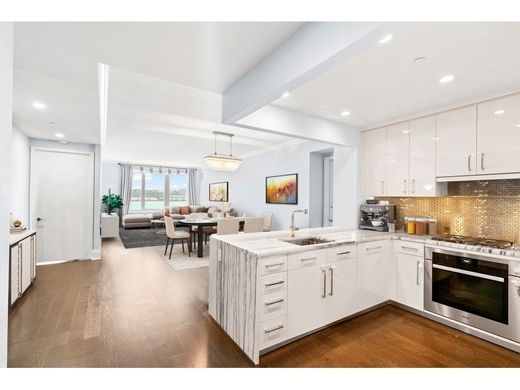 ニューヨーク, ニューヨーク州のアパートメント