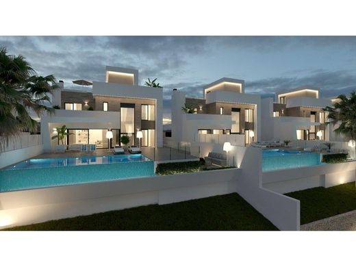Townhouse in Finestrat, Alicante