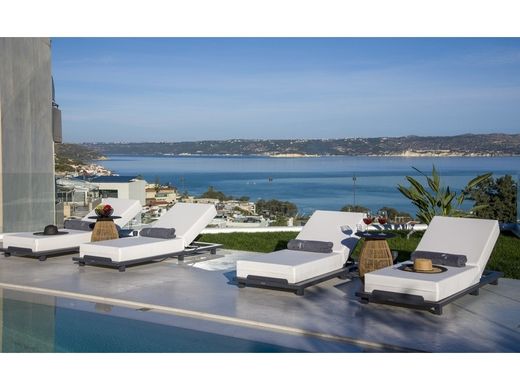 Villa à Valtsaíika, Nomós Korinthías