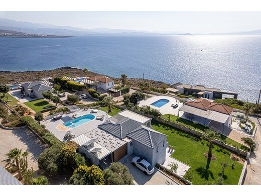 Villa a Pithári, Nomós Chaniás