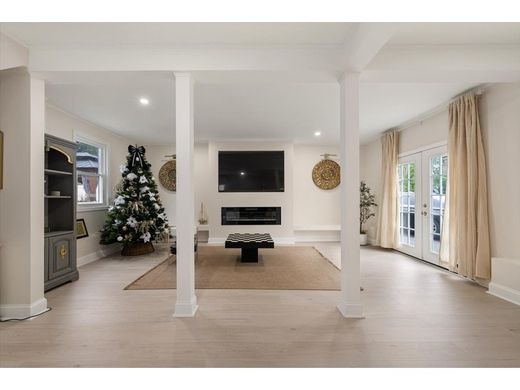 Apartment for sale in Danvers