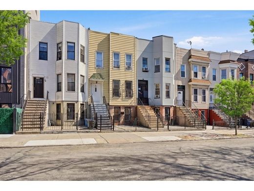 Luxury home in Brooklyn, Kings County