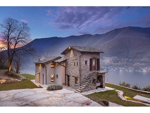 Villa en Torno, Provincia di Como