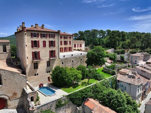 Kasteel in Esparron, Var