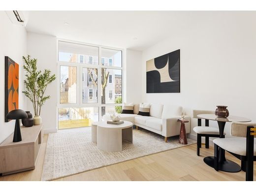 Apartment in Brooklyn Heights, Kings County
