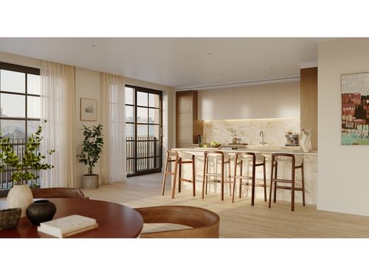 Apartment / Etagenwohnung in London, Greater London