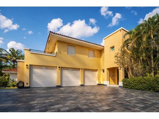 豪宅  Paseo de Dorado, Higuillar Barrio