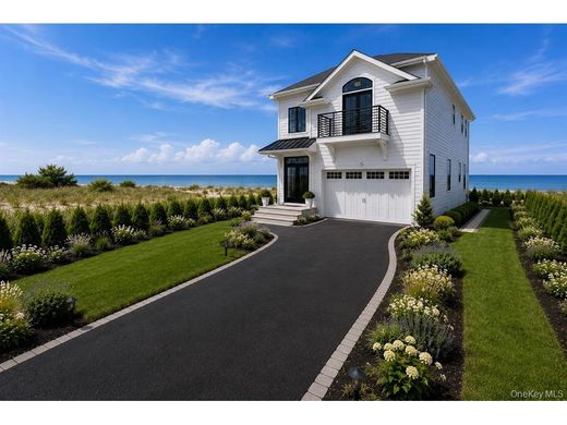 Luxury home in Bayville, Nassau County