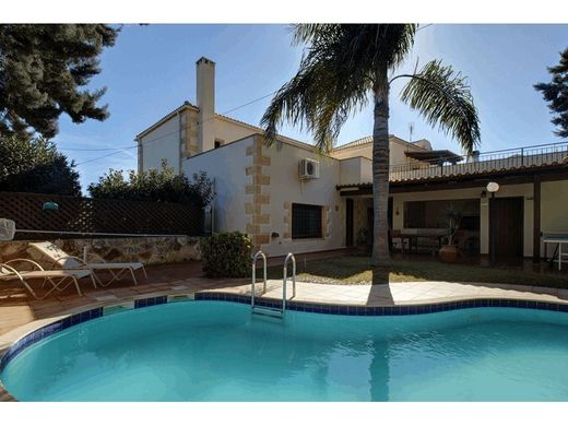 Villa a Kamisianá, Nomós Chaniás