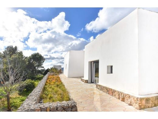 Villa in Santa Eulària des Riu, Province of Balearic Islands