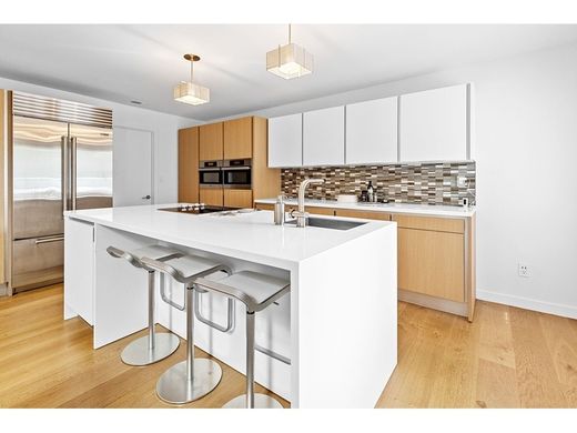 Luxury home in Southampton, Suffolk County