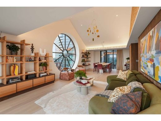 Apartment in London, Greater London