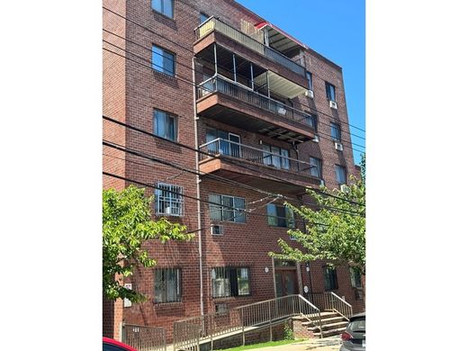 Appartamento a Queensbridge Houses, Queens County