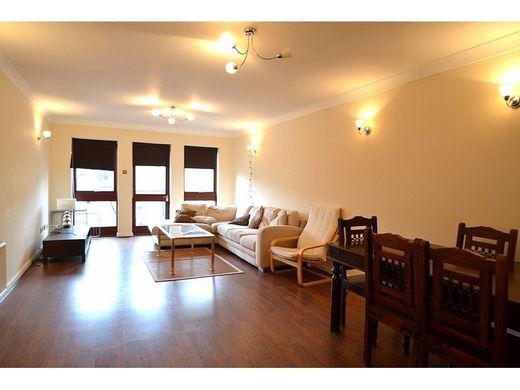 ﺷﻘﺔ ﻓﻲ لندن, Greater London