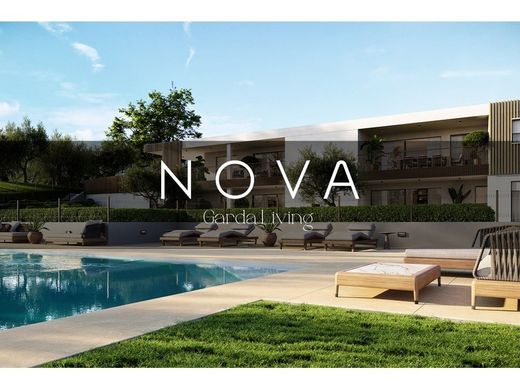 Piso / Apartamento en Polpenazze del Garda, Provincia di Brescia
