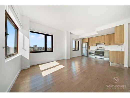 Luxury home in Queens, New York