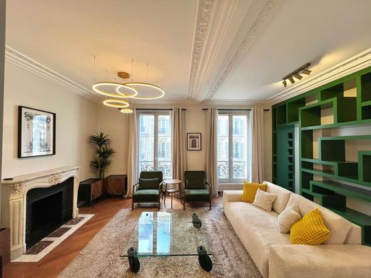 Apartment in Saint-Germain, Odéon, Monnaie, Paris