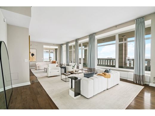 ニューヨーク, ニューヨーク州のアパートメント