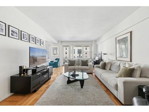 ニューヨーク, ニューヨーク州のアパートメント