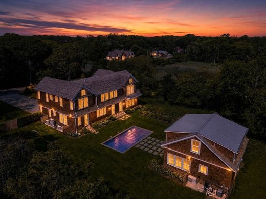 Luxury home in Westhampton, Suffolk County