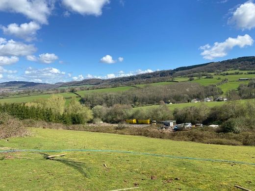 Terreno - Mitcheltroy Common, Monmouthshire
