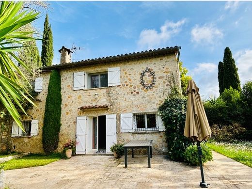 Villa en Mougins, Alpes Marítimos