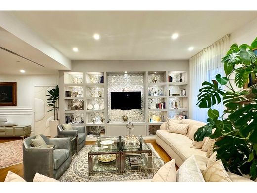 Appartamento a Roma, Lazio