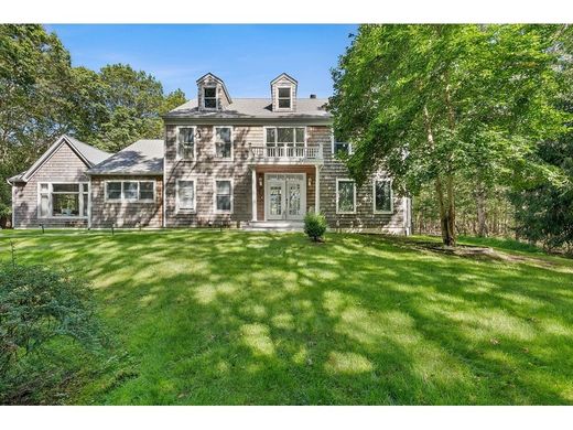 Luxury home in Water Mill, Suffolk County