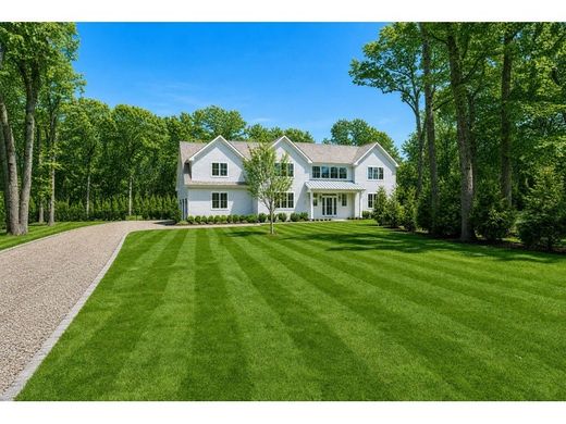 Luxury home in Bridgehampton, Suffolk County