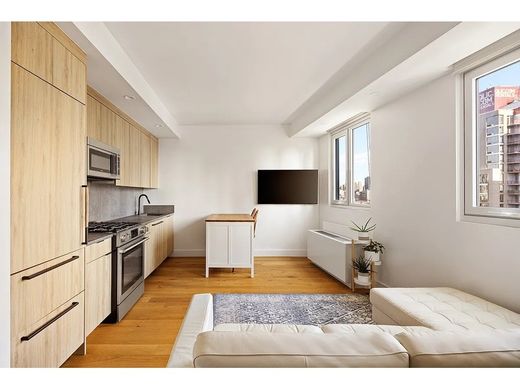 Piso / Apartamento en Queens, Queens County