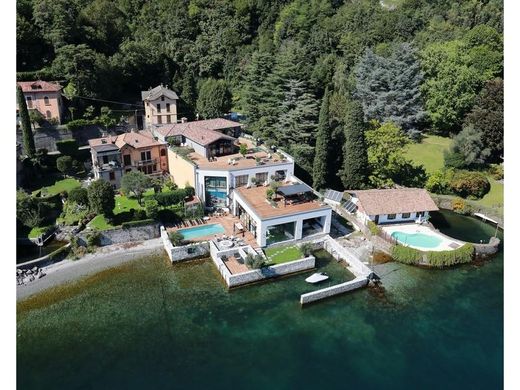 Villa in Como, Provincia di Como