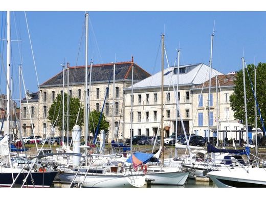 Appartement in Mortagne-sur-Gironde, Charente-Maritime