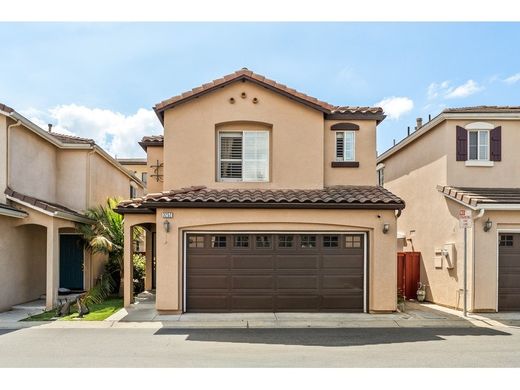 Luxury home in Hawthorne, Los Angeles County