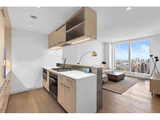 Apartment / Etagenwohnung in New York City, New York