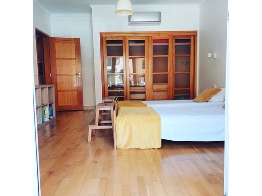 Apartment in Quarteira, Loulé