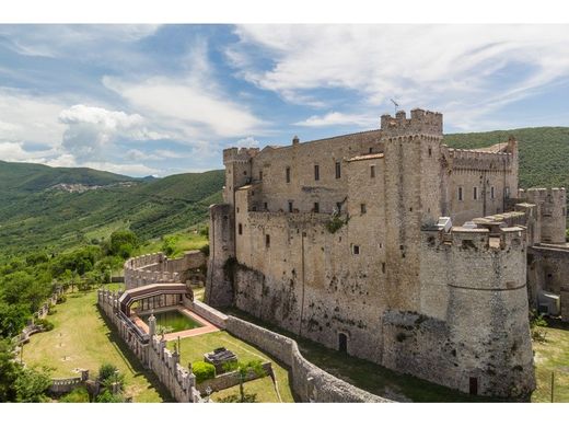 城堡  Osteria di Nerola, 罗马省