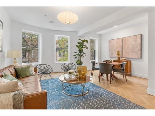 Apartment in Brooklyn, Kings County