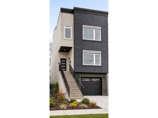 Luxury home in Irvington, Essex County