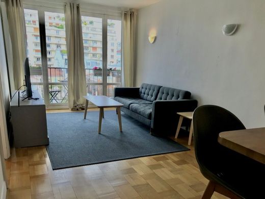Apartment in La Muette, Auteuil, Porte Dauphine, Paris