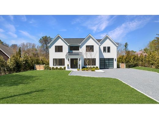 Luxury home in Southampton, Suffolk County