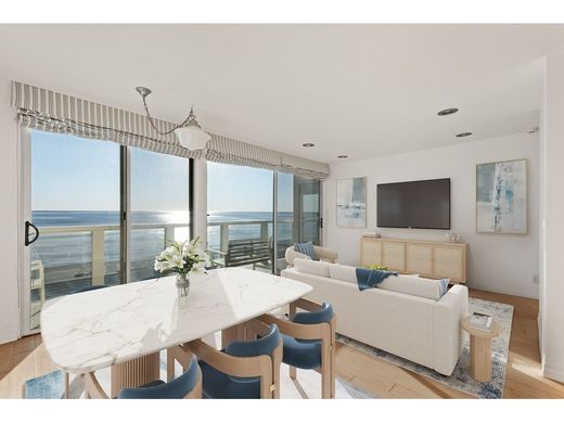 Apartment in Malibu, Los Angeles County