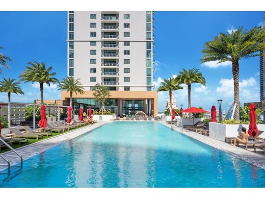 Apartment in Miami, Miami-Dade