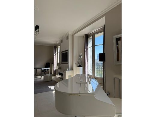 Appartamento a La Muette, Auteuil, Porte Dauphine, Parigi