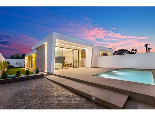 Villa in Torrevieja, Alicante