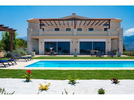 Villa à Valtsaíika, Nomós Korinthías