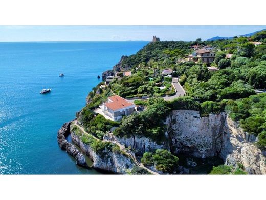 Villa a Ansedonia, Grosseto