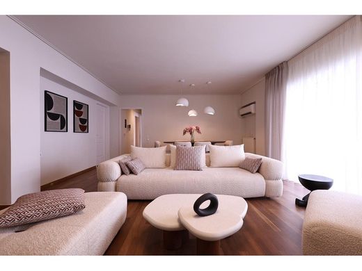 Appartamento a Atene, Nomarchía Athínas