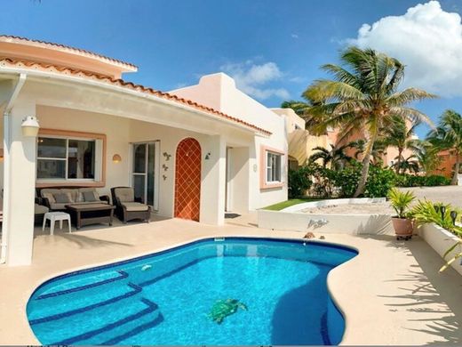 Villa in Playa del Carmen, Quintana Roo, Solidaridad